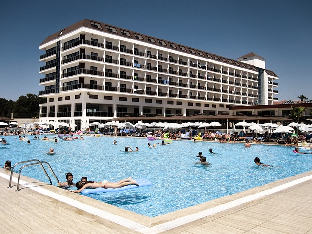 piscina hotel